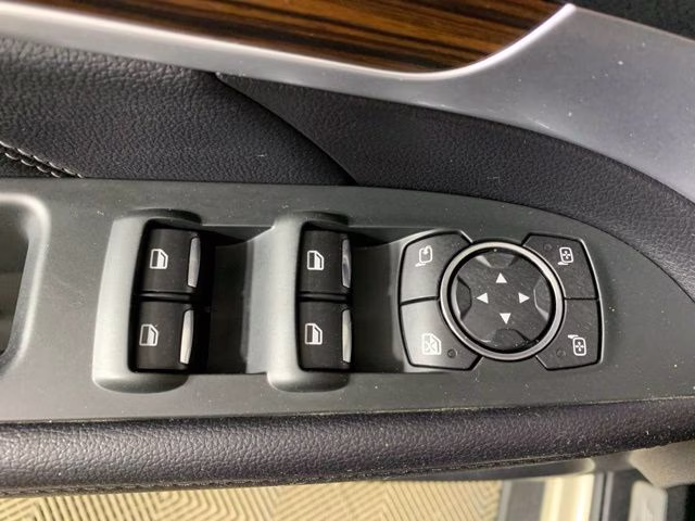 2017 White Gold Metallic Ford Explorer Limited 4X4 SUV