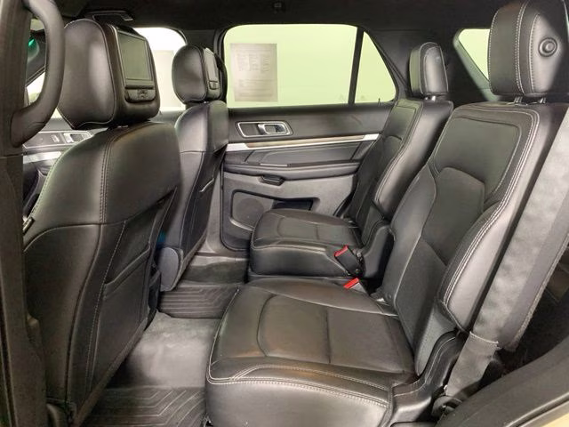 2017 White Gold Metallic Ford Explorer Limited 4X4 SUV