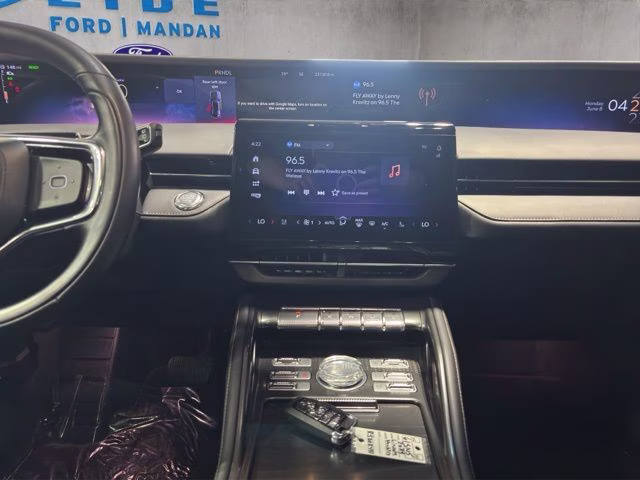 2024 Radiance Metallic Lincoln Nautilus Reserve AWD SUV