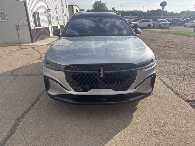 2024 Silver Radiance Metallic Clearcoat Lincoln Nautilus Reserve AWD SUV