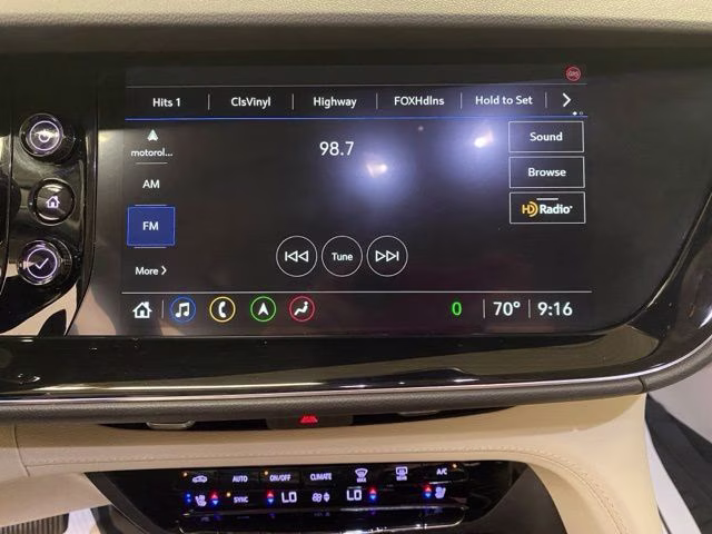 2023 White Frost Tricoat Buick Envision Avenir AWD SUV