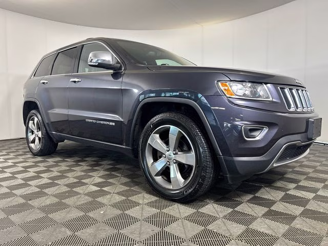 2015 Maximum Steel Metallic Clearcoat Jeep Grand Cherokee Limited 4X4 SUV