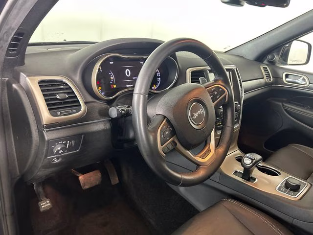 2015 Maximum Steel Metallic Clearcoat Jeep Grand Cherokee Limited 4X4 SUV
