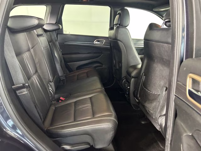 2015 Maximum Steel Metallic Clearcoat Jeep Grand Cherokee Limited 4X4 SUV