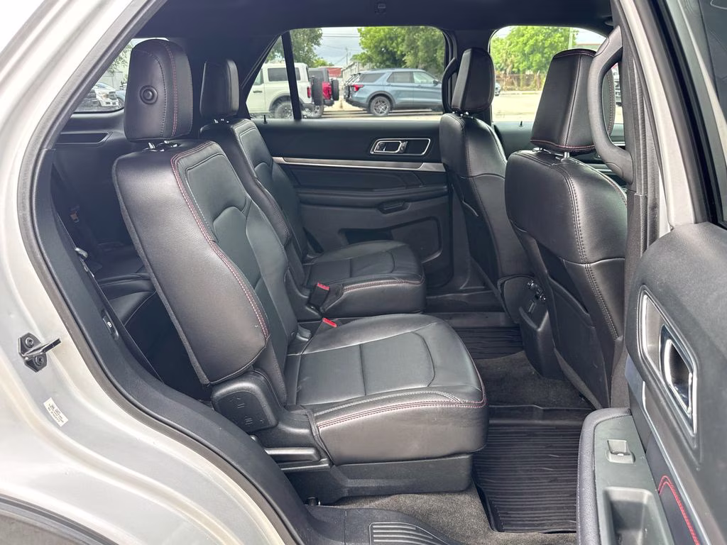 2018 Ingot Silver Metallic Ford Explorer Sport 4X4 SUV