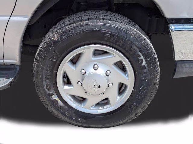 2014 Ingot Silver Ford E-350SD XLT RWD Crossover