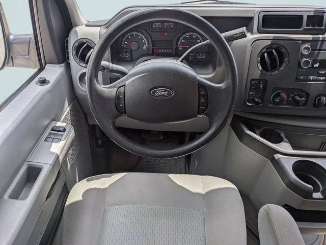 2014 Ingot Silver Ford E-350SD XLT RWD Crossover