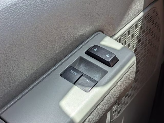 2014 Ingot Silver Ford E-350SD XLT RWD Crossover