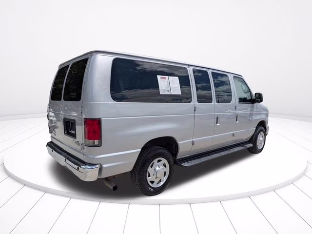 2014 Ingot Silver Ford E-350SD XLT RWD Crossover
