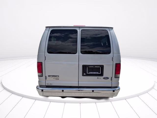 2014 Ingot Silver Ford E-350SD XLT RWD Crossover