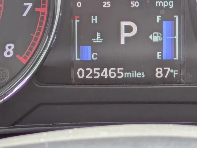 2022 Silver Mitsubishi Outlander Sport 2.0 SE FWD SUV