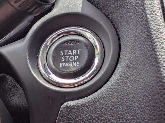 2022 Silver Mitsubishi Outlander Sport 2.0 SE FWD SUV