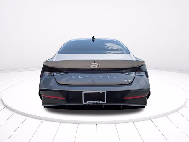2024 Fluid Metal Hyundai Elantra Limited FWD Sedan