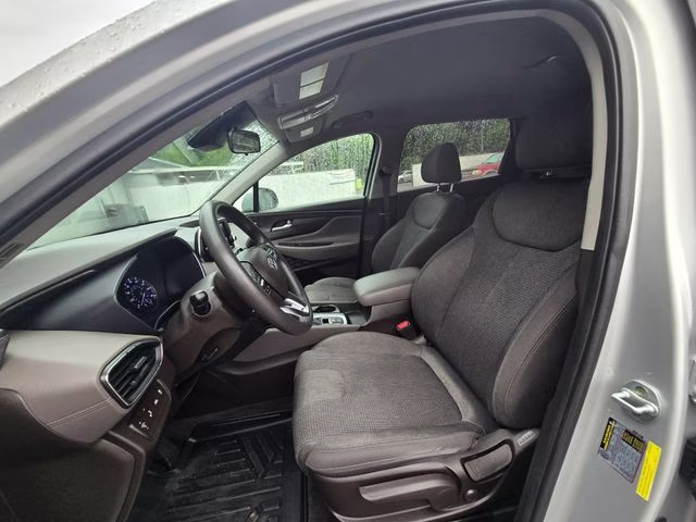 2019 Symphony Silver Hyundai Santa Fe SE FWD SUV