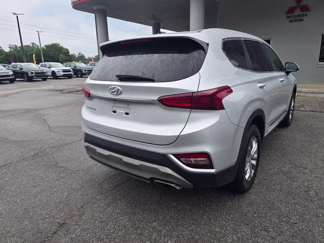2019 Symphony Silver Hyundai Santa Fe SE FWD SUV
