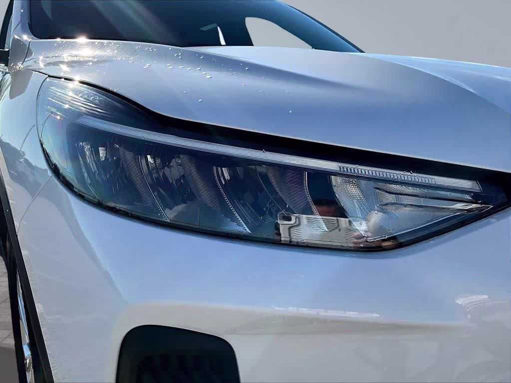 2023 Oxford White Ford Escape Active AWD SUV