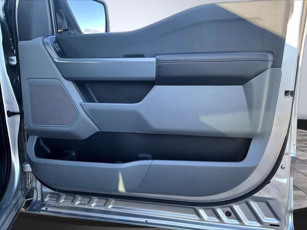 2023 Iconic Silver Ford F-150 XLT 4X4 Truck