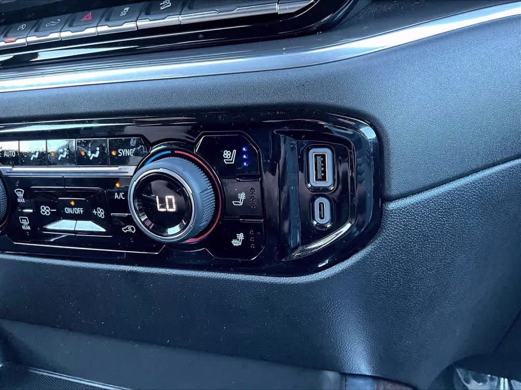 2025 Black Chevrolet Silverado 1500 High Country 4X4 Truck