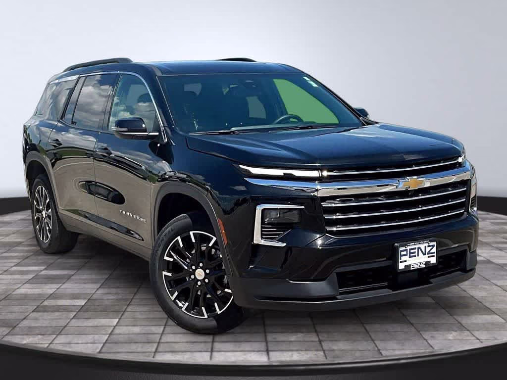 2025 Mosaic Black Metallic Chevrolet Traverse AWD LT AWD SUV