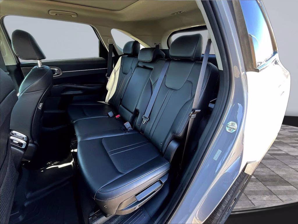 2022 Wolf Gray Kia Sorento S AWD SUV