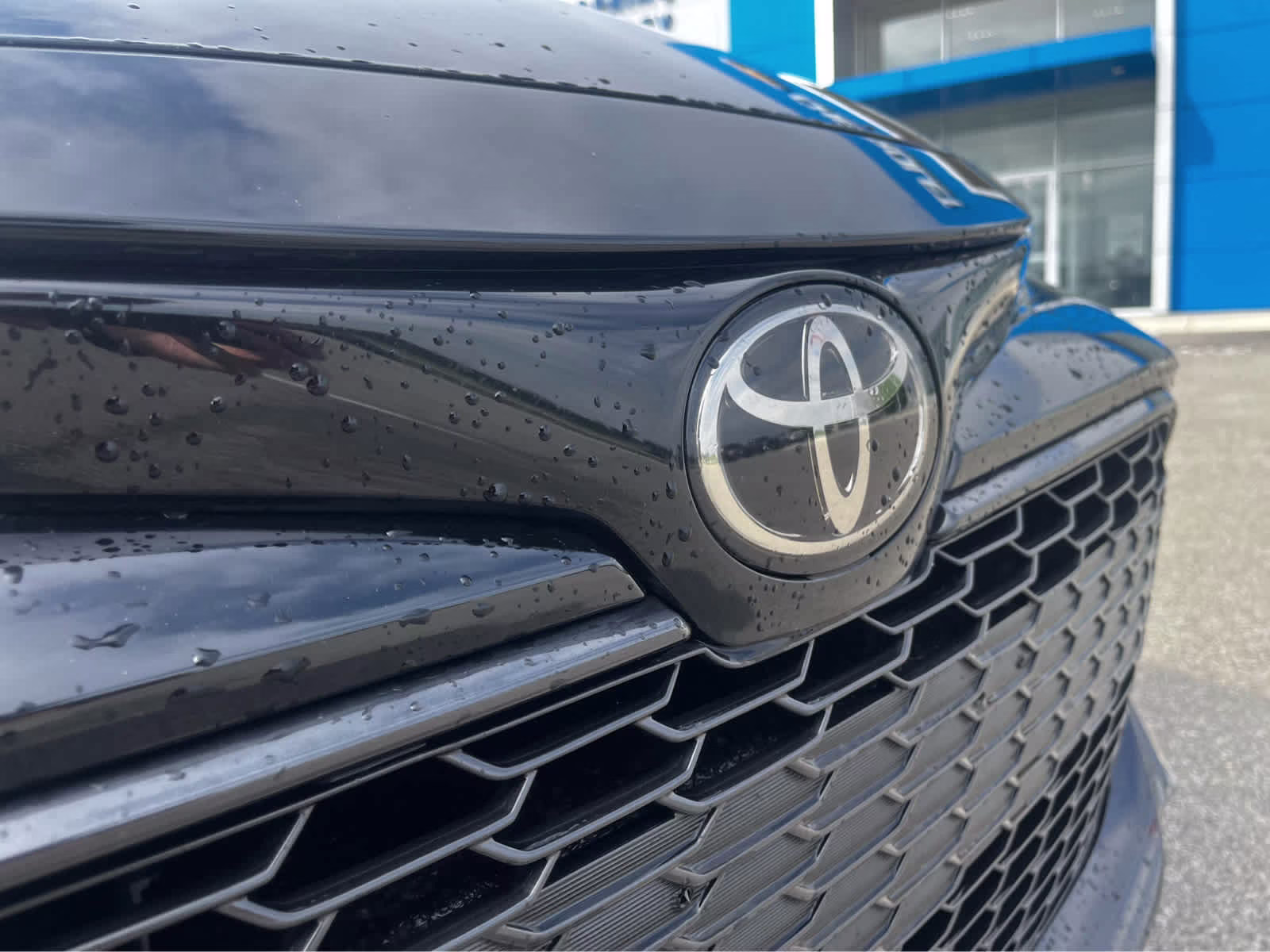 2021 Midnight Black Metallic Toyota Corolla Hatchback SE FWD Sedan