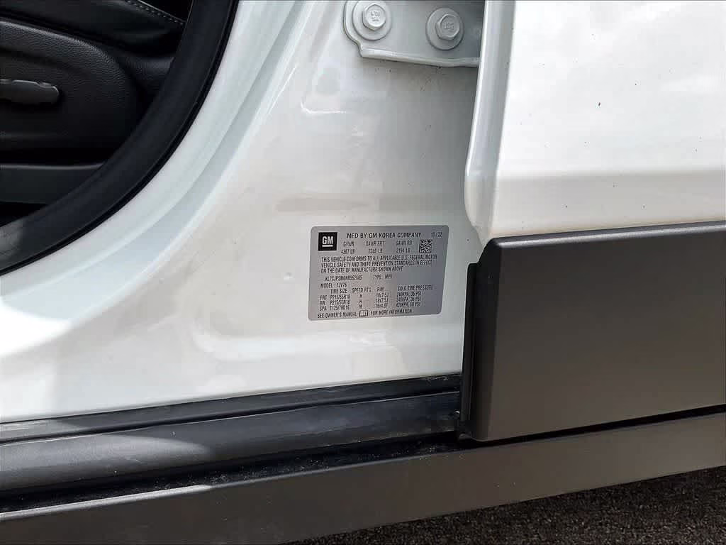 2022 Summit White Chevrolet Trax LT AWD SUV