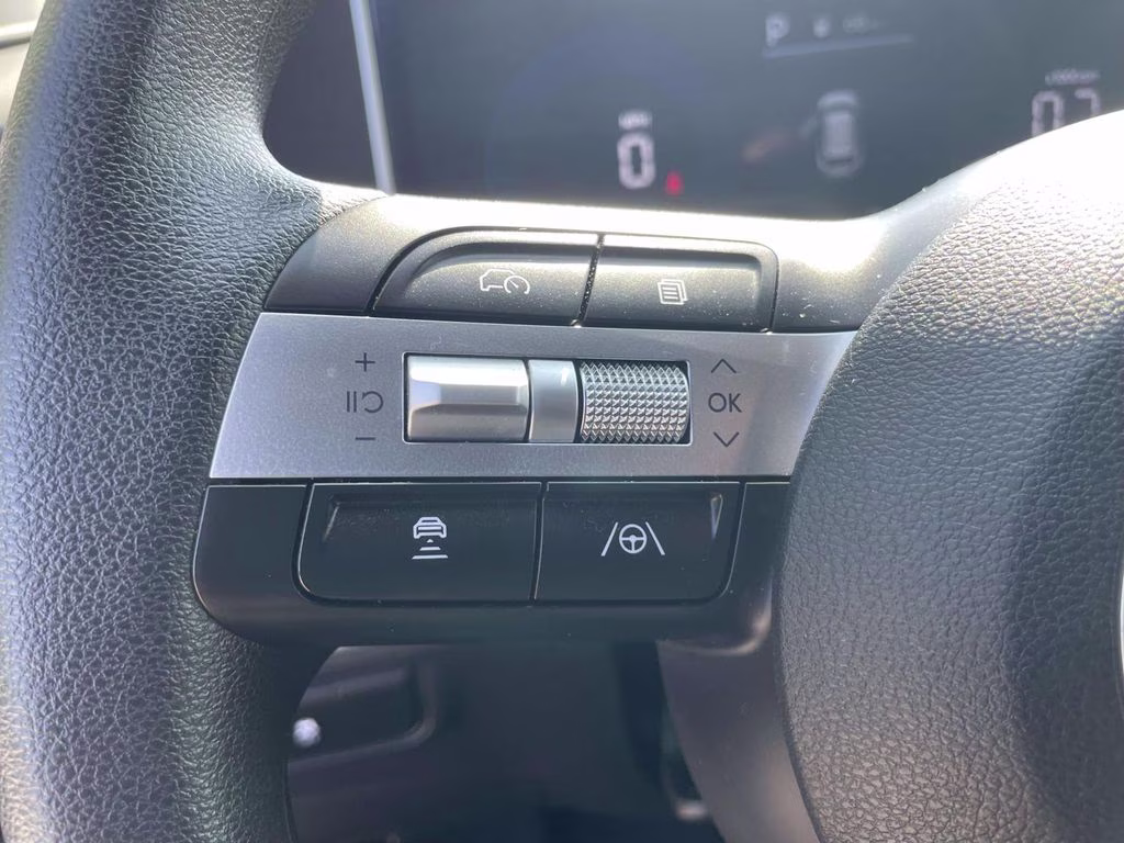 2026 Shimmering Silver Hyundai Tucson SEL FWD SUV