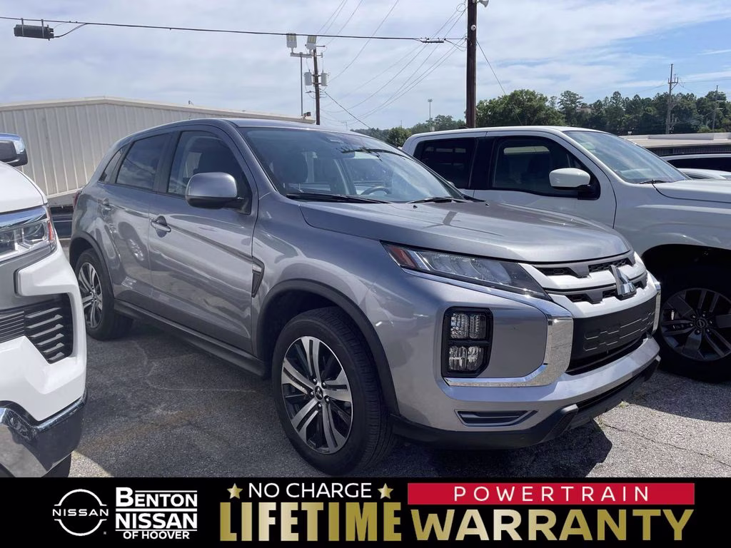2026 Mitsubishi Outlander Sport 2.0 SE AWC CVT's photo