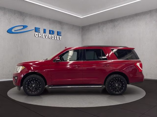 2018 Ruby Red Metallic Ford Expedition XLT 4X4 SUV