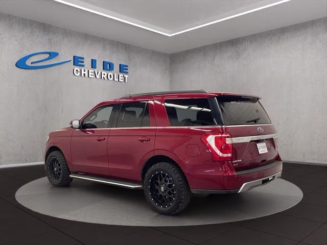 2018 Ruby Red Metallic Ford Expedition XLT 4X4 SUV