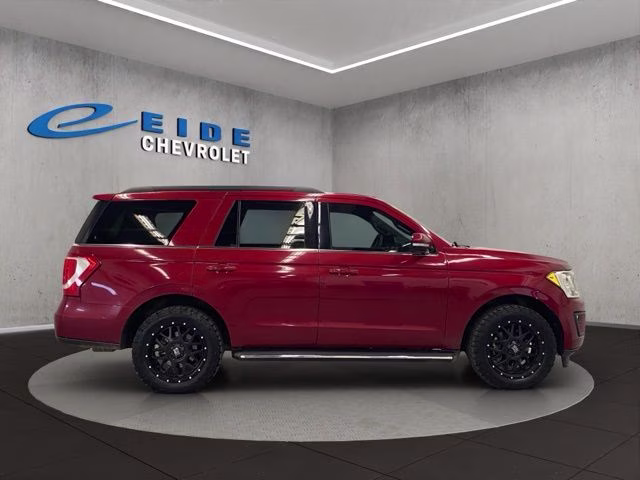 2018 Ruby Red Metallic Ford Expedition XLT 4X4 SUV