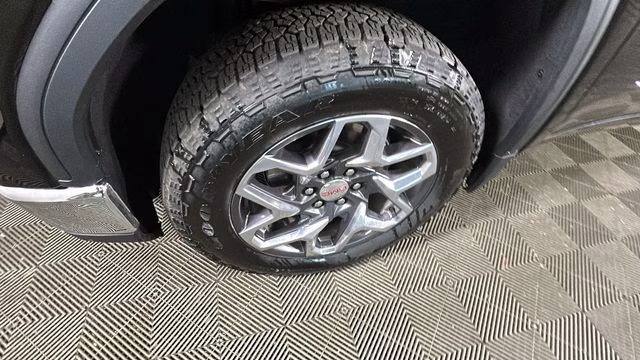 2026 Onyx Black GMC Sierra 1500 SLE 4X4 Truck