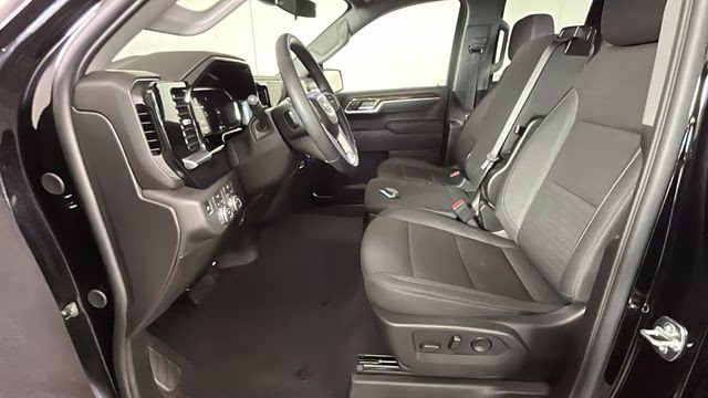 2026 Onyx Black GMC Sierra 1500 SLE 4X4 Truck