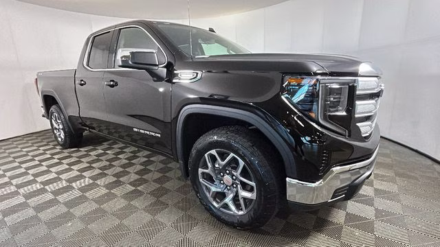 2026 Onyx Black GMC Sierra 1500 SLE 4X4 Truck