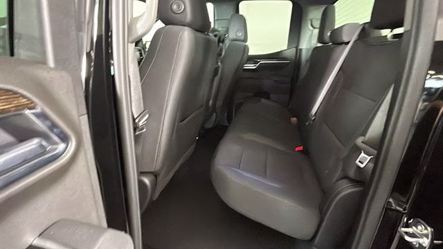2026 Onyx Black GMC Sierra 1500 SLE 4X4 Truck