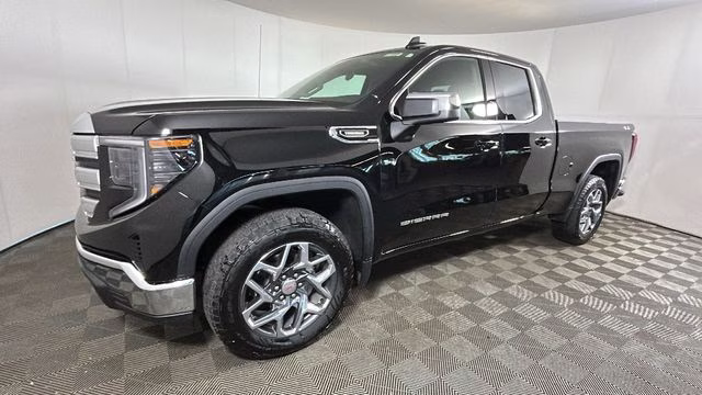 2026 Onyx Black GMC Sierra 1500 SLE 4X4 Truck