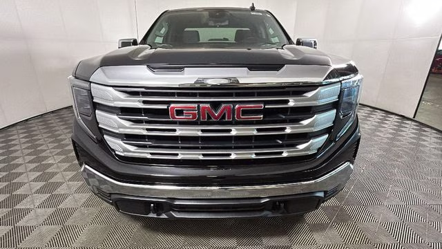 2026 Onyx Black GMC Sierra 1500 SLE 4X4 Truck