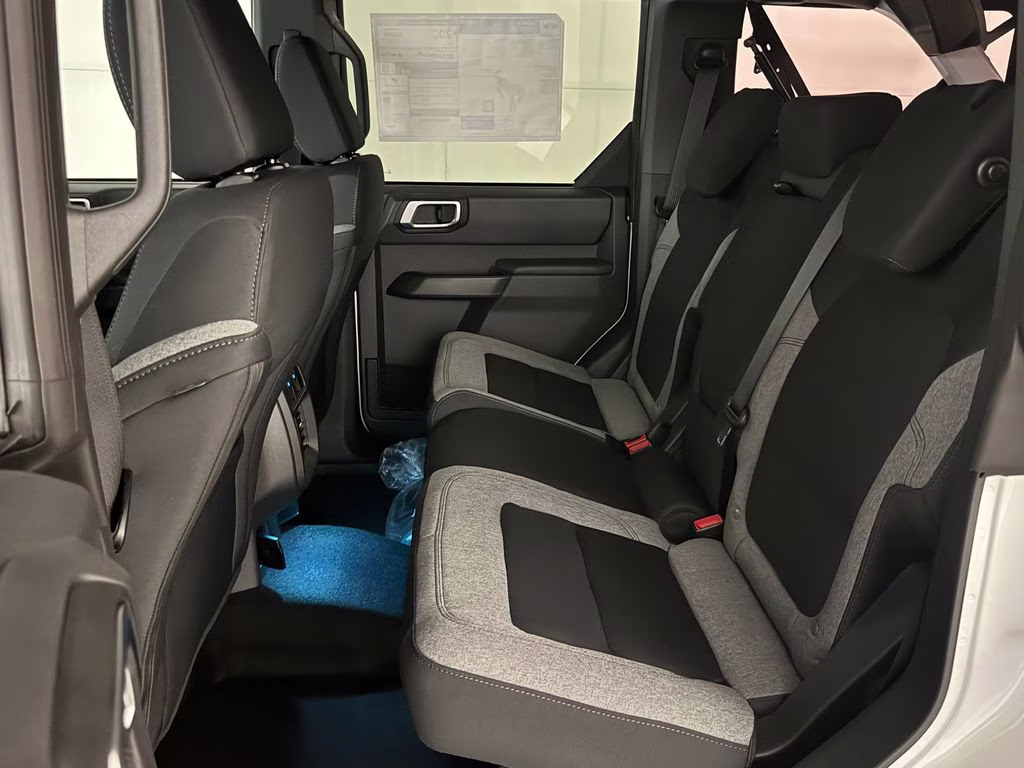 2026 Oxford White Ford Bronco Big Bend 4X4 SUV