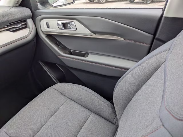 2026 Space White Metallic Ford Explorer Active RWD SUV