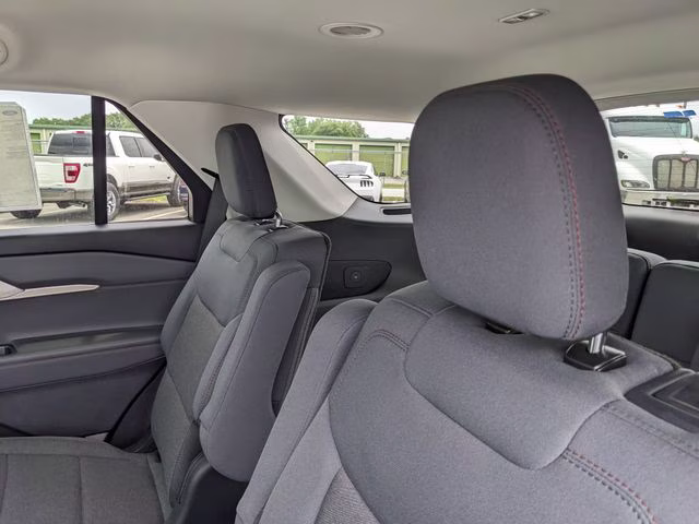 2026 Space White Metallic Ford Explorer Active RWD SUV