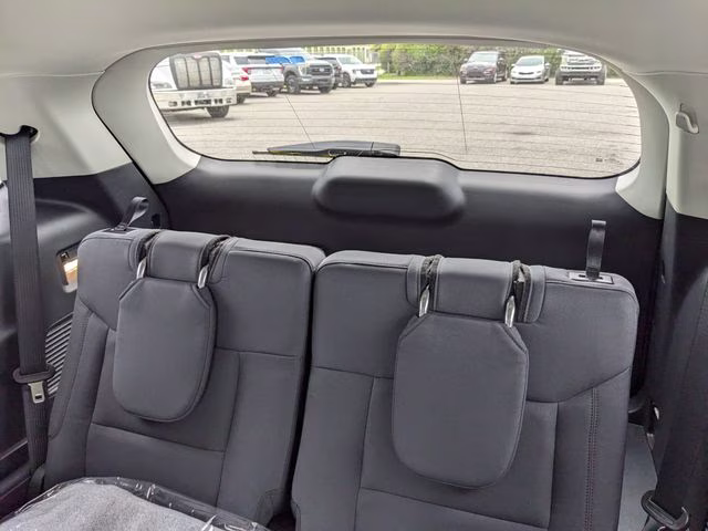 2026 Space White Metallic Ford Explorer Active RWD SUV