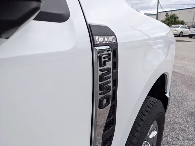 2026 Star White Metallic Tri-Coat Ford Super Duty F-250 SRW King Ranch 4X4 Truck