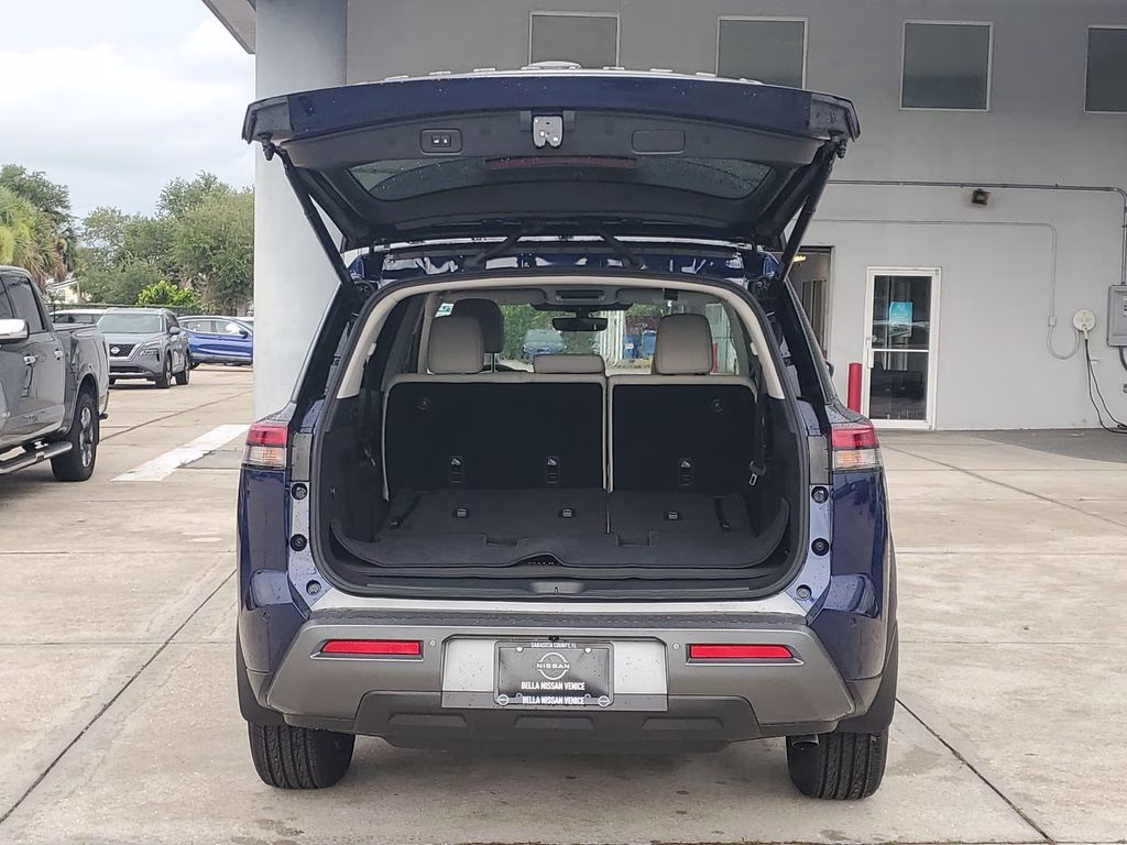 2026 Deep Ocean Blue Pearl Nissan Pathfinder SL 4X4 SUV