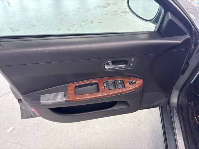 2005 Steelmist Metallic Buick LaCrosse CXL FWD Sedan