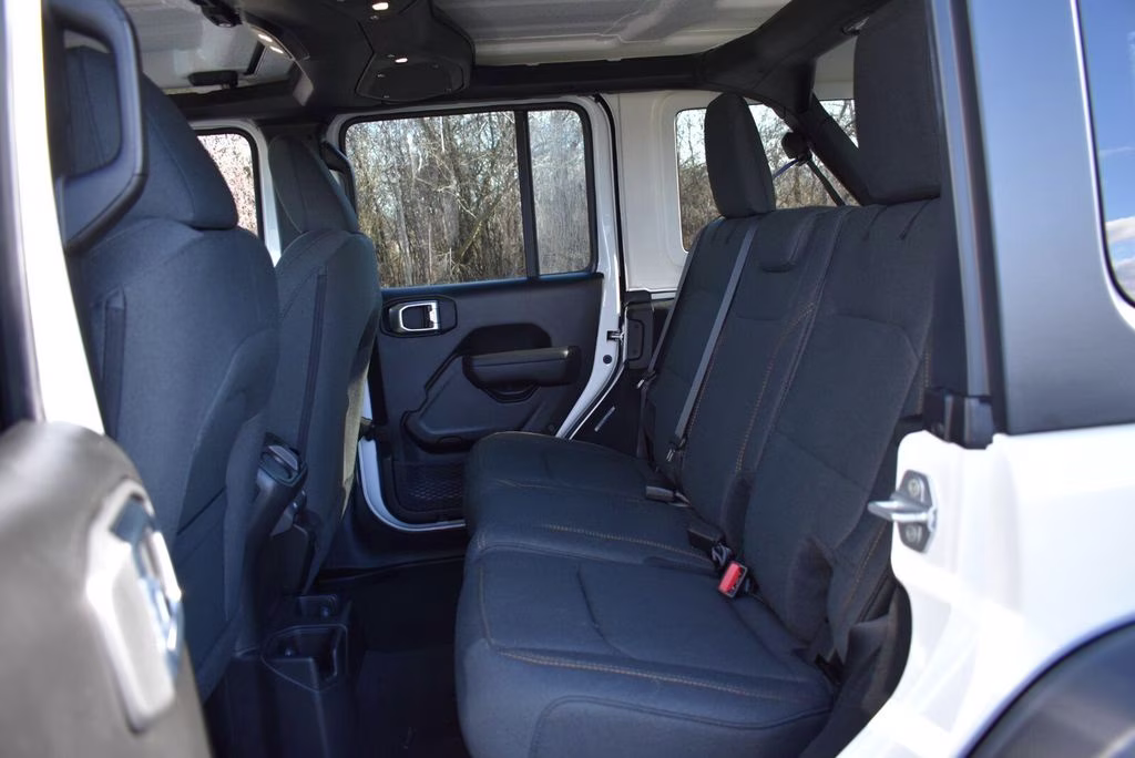 2026 Bright White Clearcoat Jeep Wrangler Willys 4X4 SUV