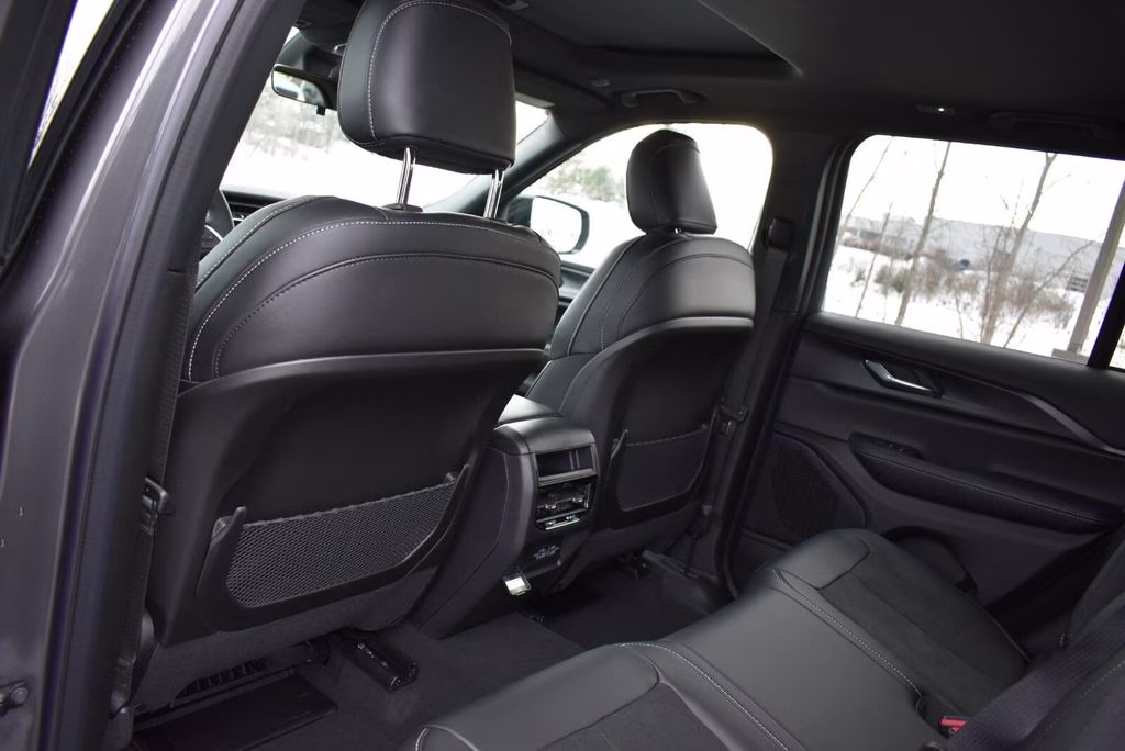 2025 Baltic Gray Metallic Clearcoat Jeep Grand Cherokee Altitude X 4X4 SUV