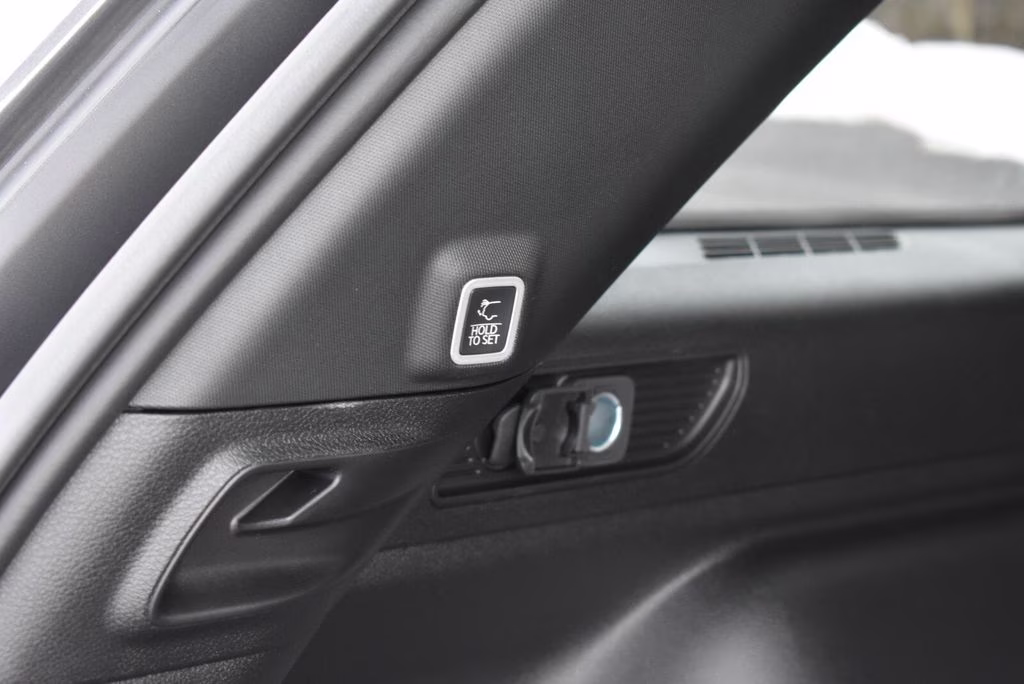 2025 Baltic Gray Metallic Clearcoat Jeep Grand Cherokee Altitude X 4X4 SUV