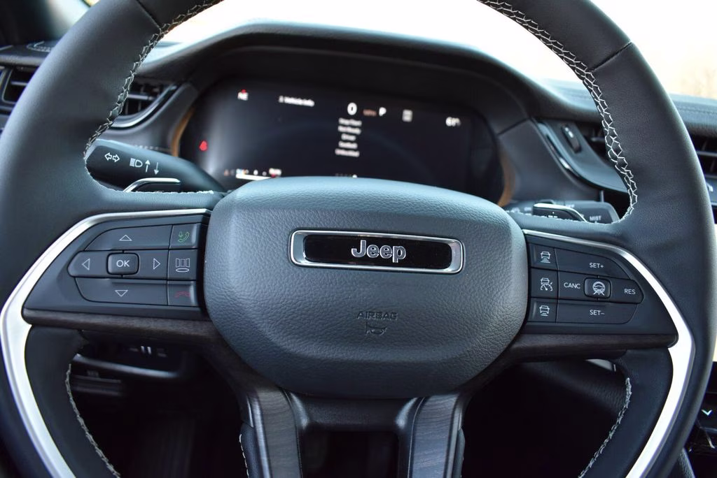 2026 Steel Blue Jeep Grand Cherokee Limited 4X4 SUV