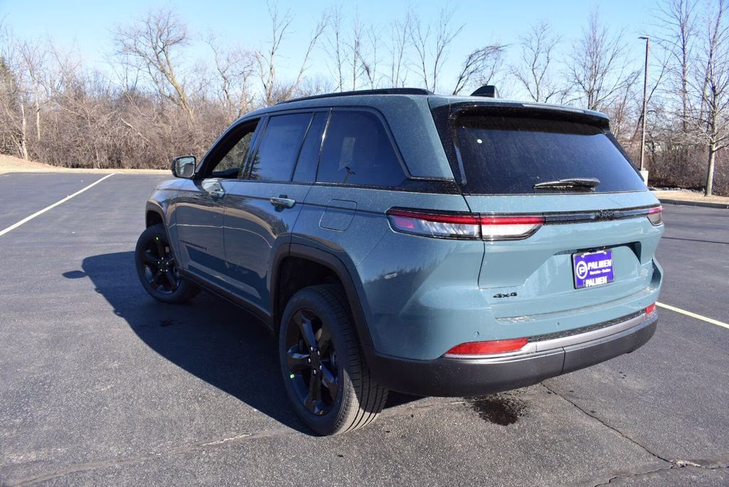 2026 Steel Blue Jeep Grand Cherokee Limited 4X4 SUV