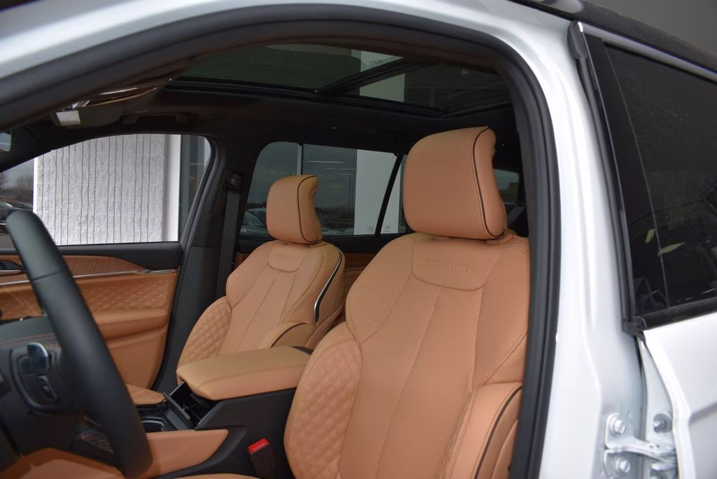 2026 Bright White Clearcoat Jeep Grand Cherokee L Summit 4X4 SUV